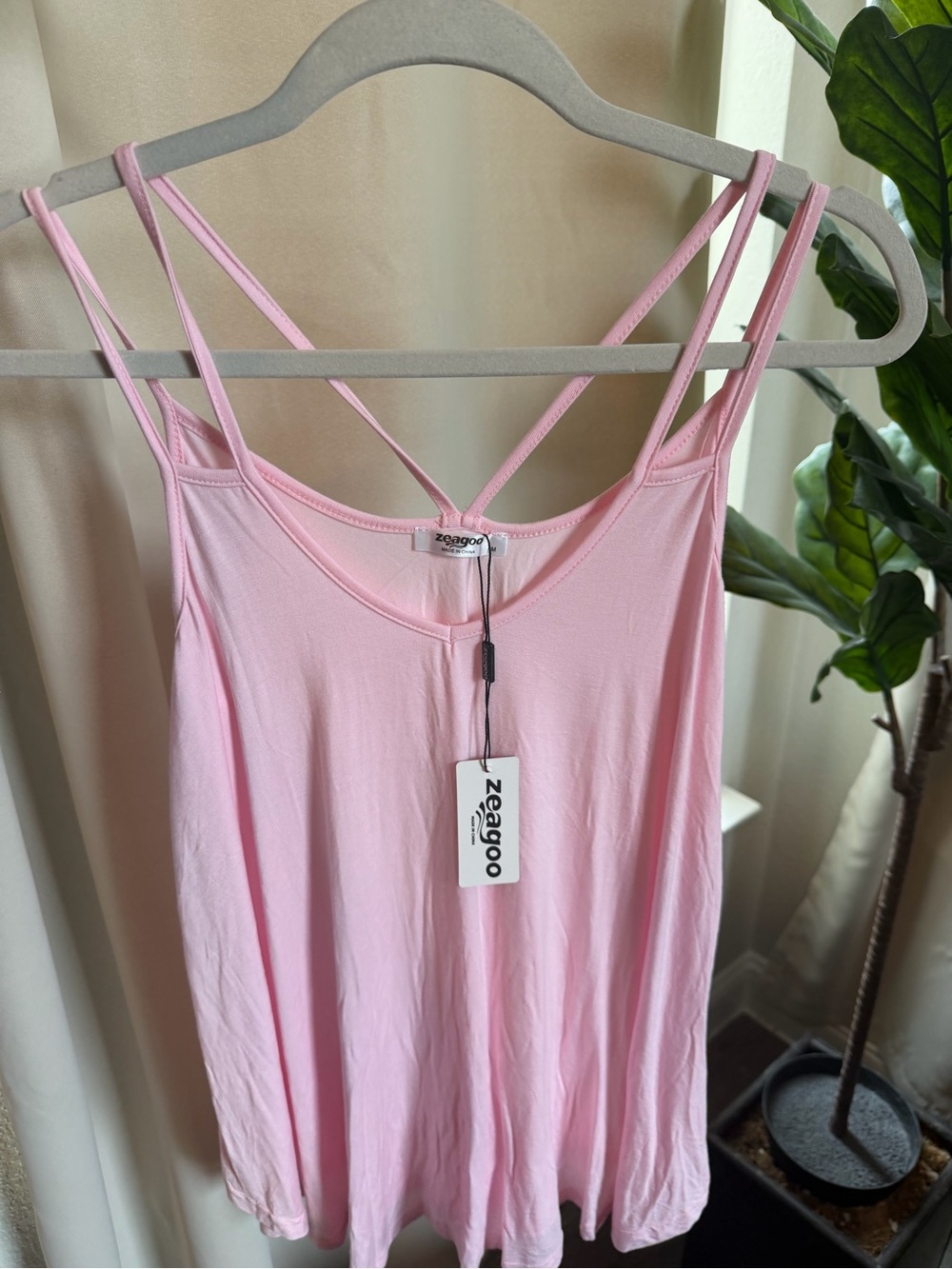 zeagoo Light Pink Double-Strap Scoop Tank Medium New